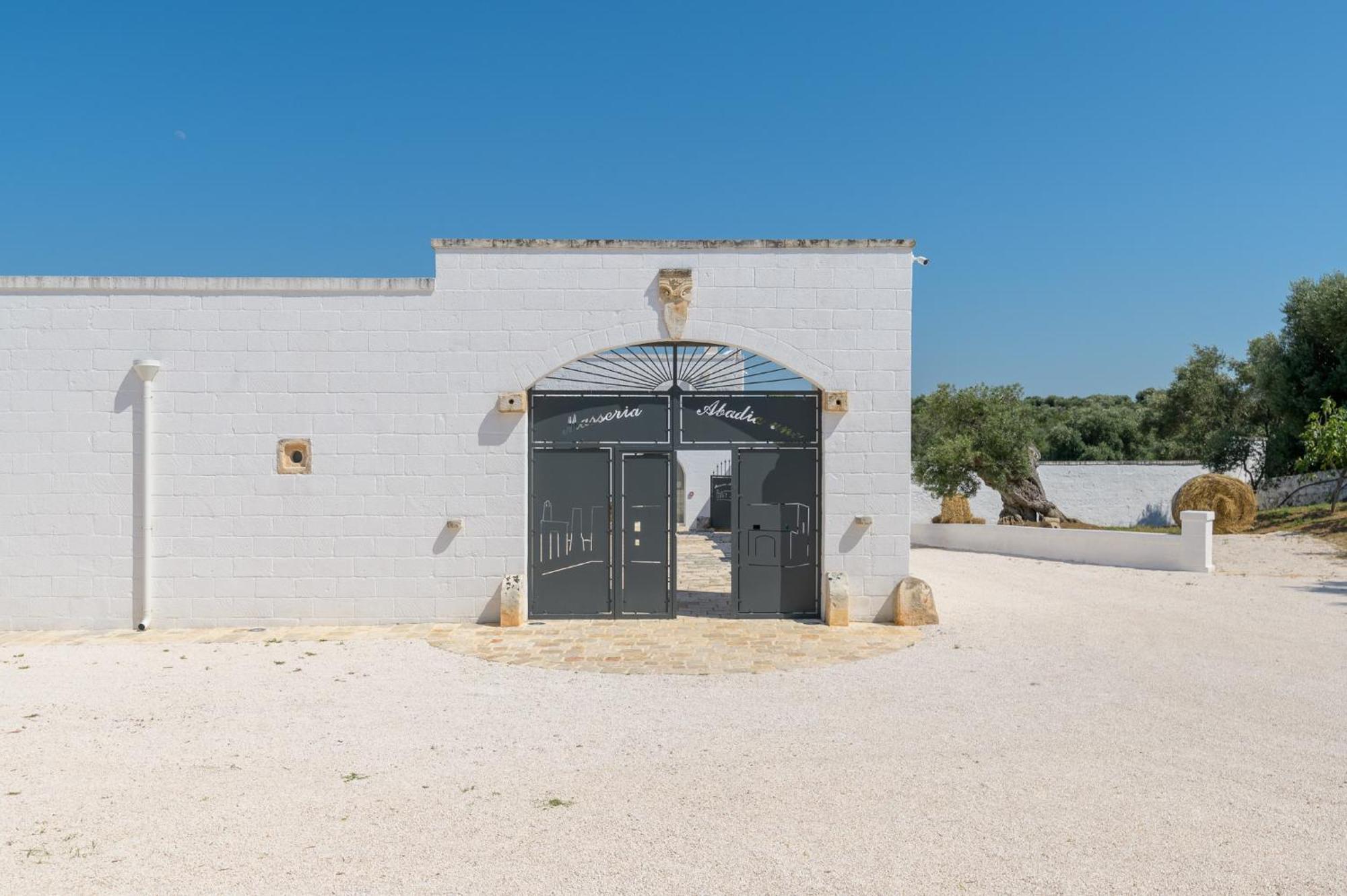 Masseria Abadia Uno Остуни Экстерьер фото