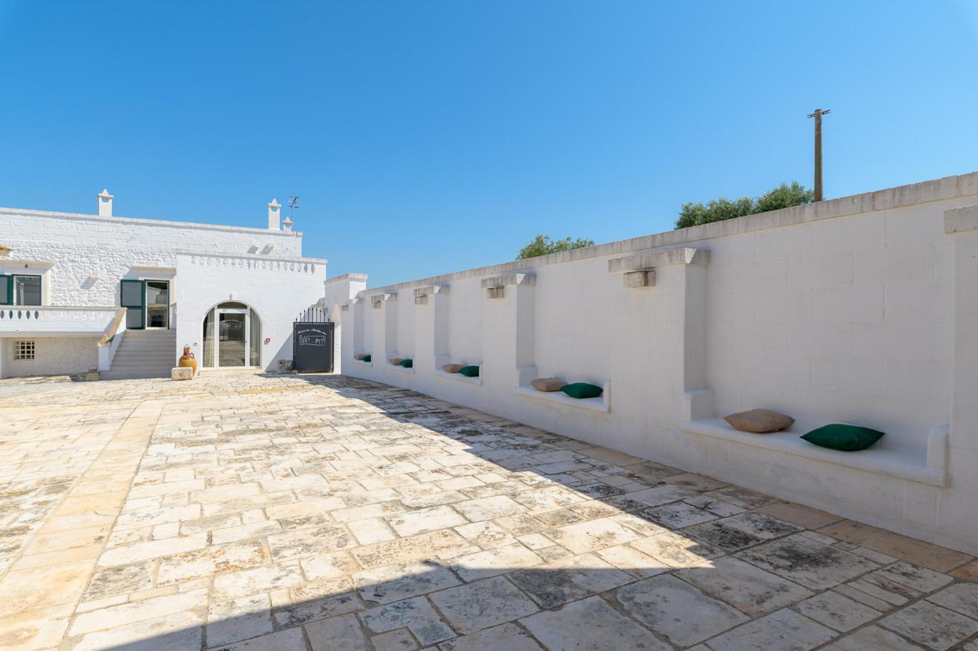 Masseria Abadia Uno Остуни Экстерьер фото